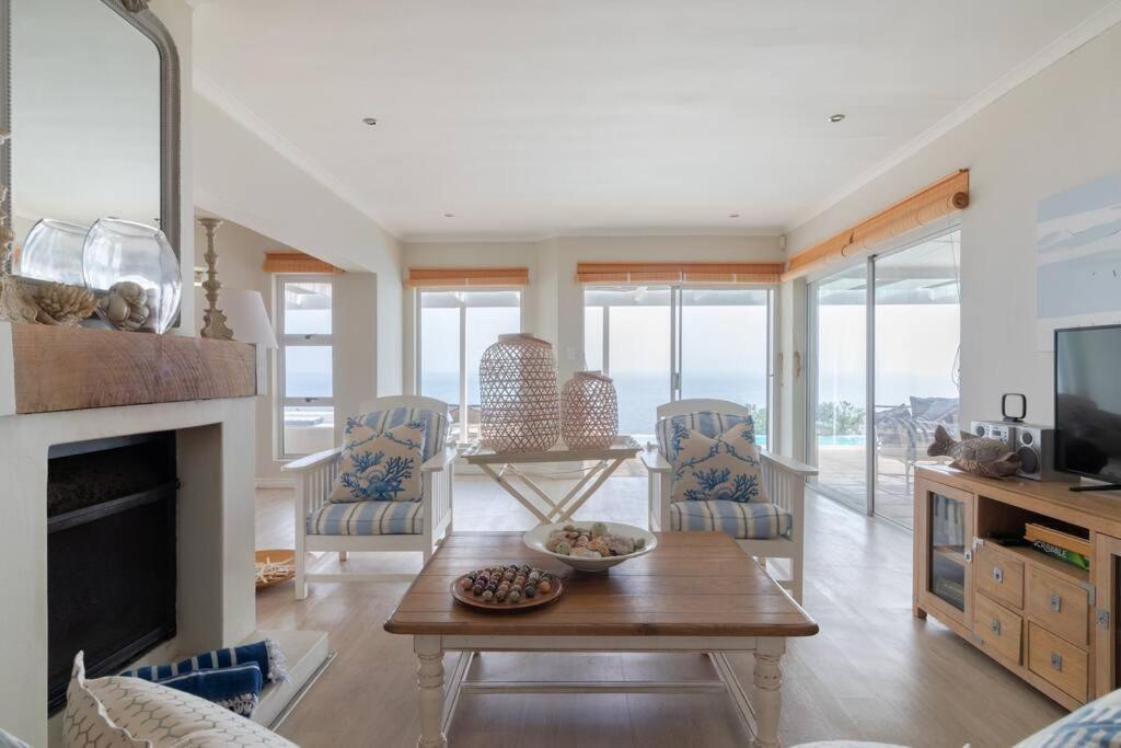 La Petite Baleine Oceanfront Luxury Villa Де Келдерс Екстер'єр фото