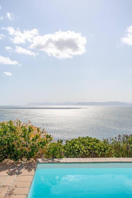 La Petite Baleine Oceanfront Luxury Villa Де Келдерс Екстер'єр фото