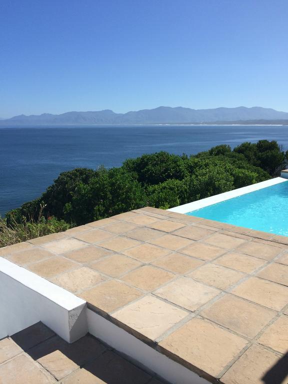 La Petite Baleine Oceanfront Luxury Villa Де Келдерс Екстер'єр фото