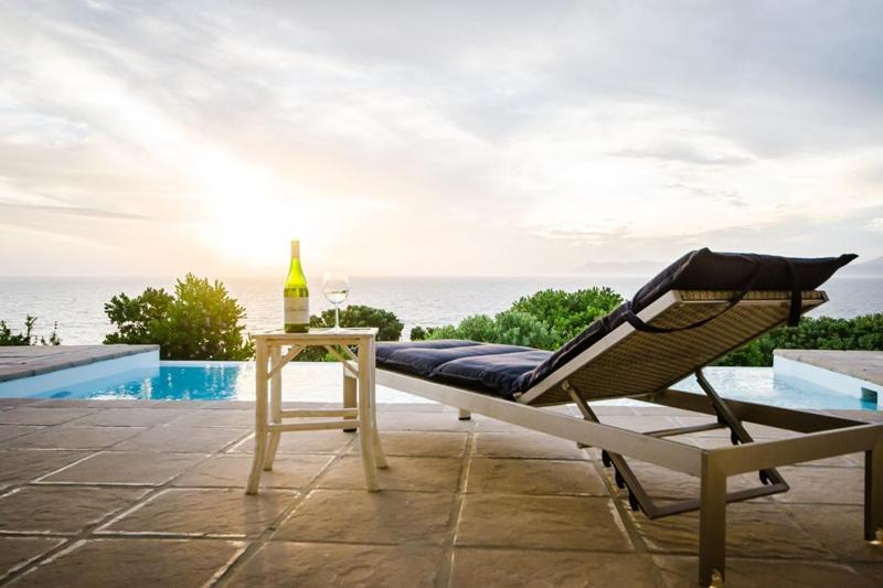 La Petite Baleine Oceanfront Luxury Villa Де Келдерс Екстер'єр фото